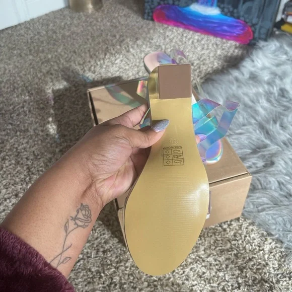 Iridescent Strap Heels - Picture 6 of 8